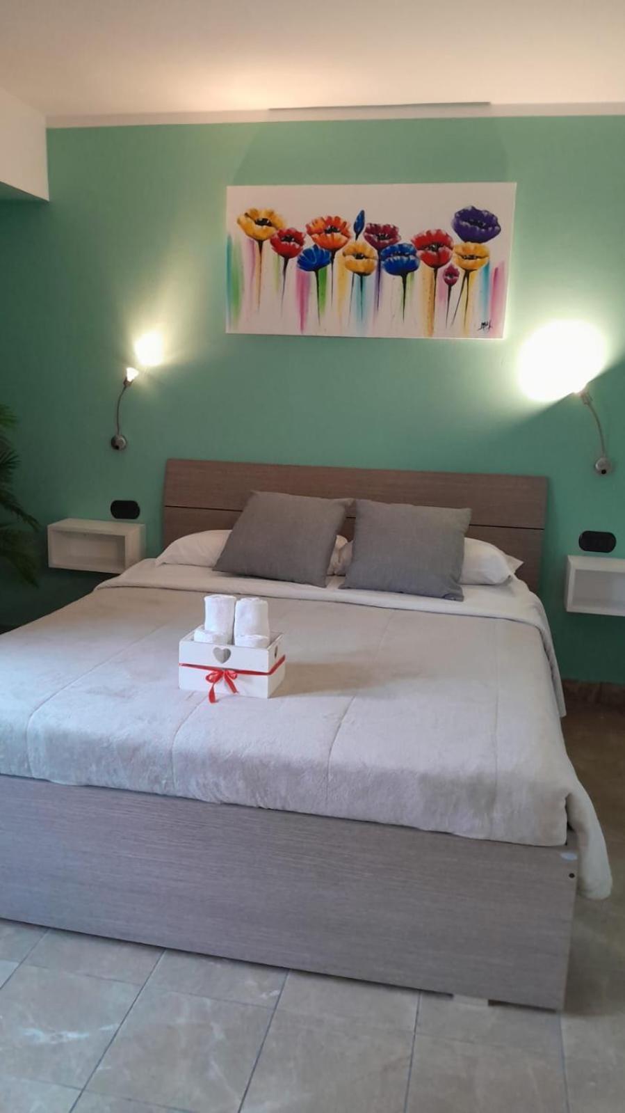 Rainbow Sweet Rooms Valmontone Eksteriør billede
