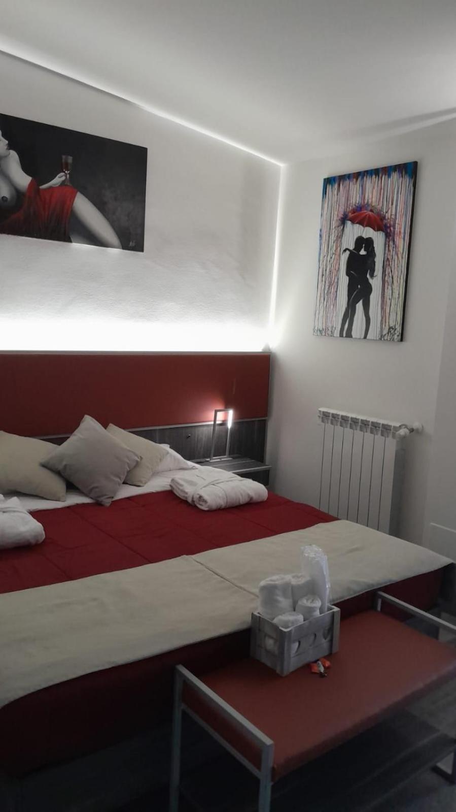 Rainbow Sweet Rooms Valmontone Værelse billede