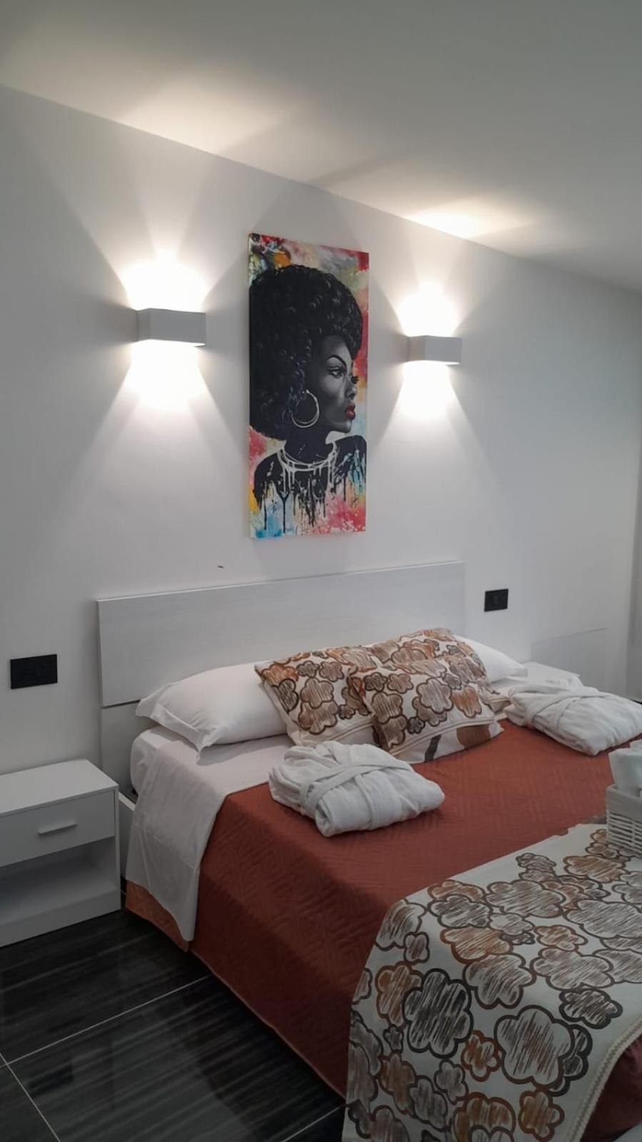 Rainbow Sweet Rooms Valmontone Eksteriør billede
